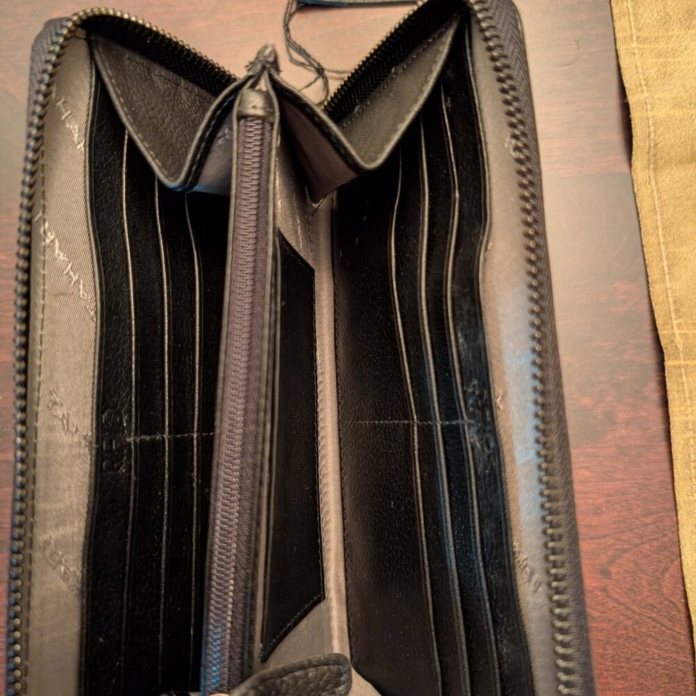 Wallet - Picture 3 of 3